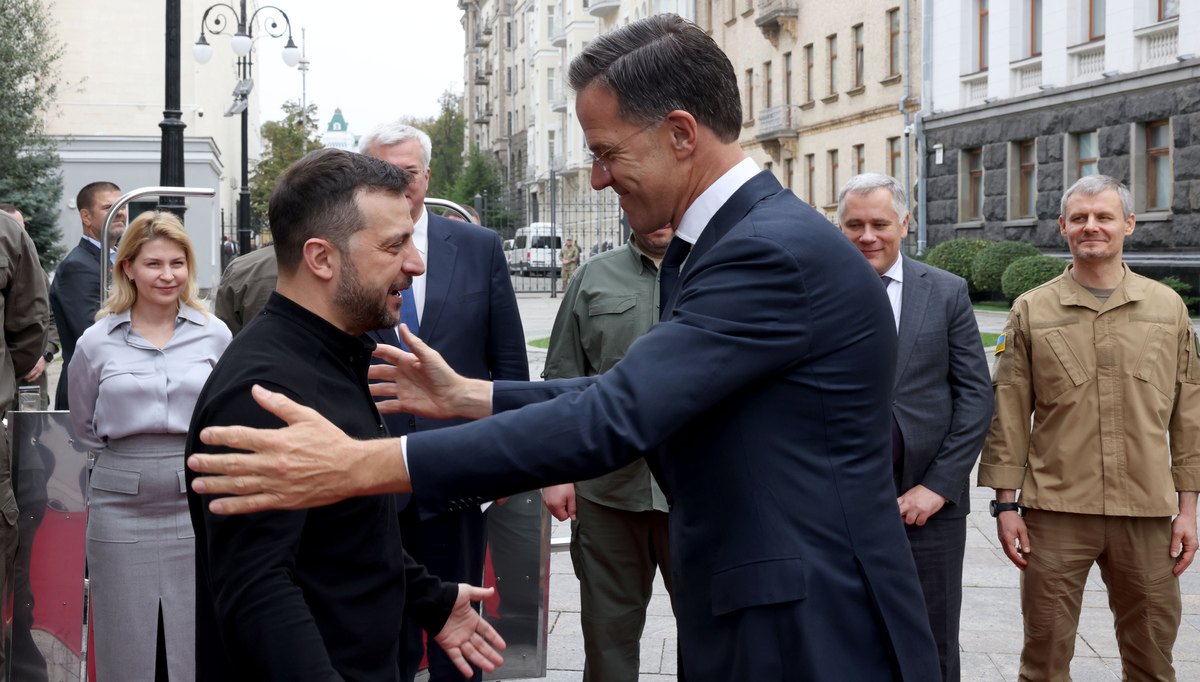 New NATO Secretary-General Mark Rutte Visited Ukraine. He Aims To Build ...